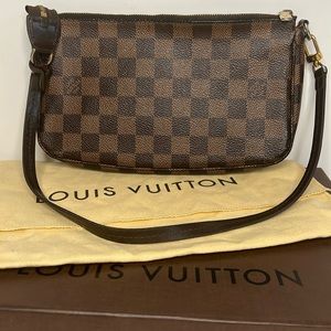 Louis Vuitton Pochette Acessoires Damier Ebene red interior